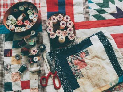 New to quilting? Discover simple tips, beginner projects, and fabric advice in this NZ quilting guide from Cottage Flair in Rotorua. Start your quilting journey today.